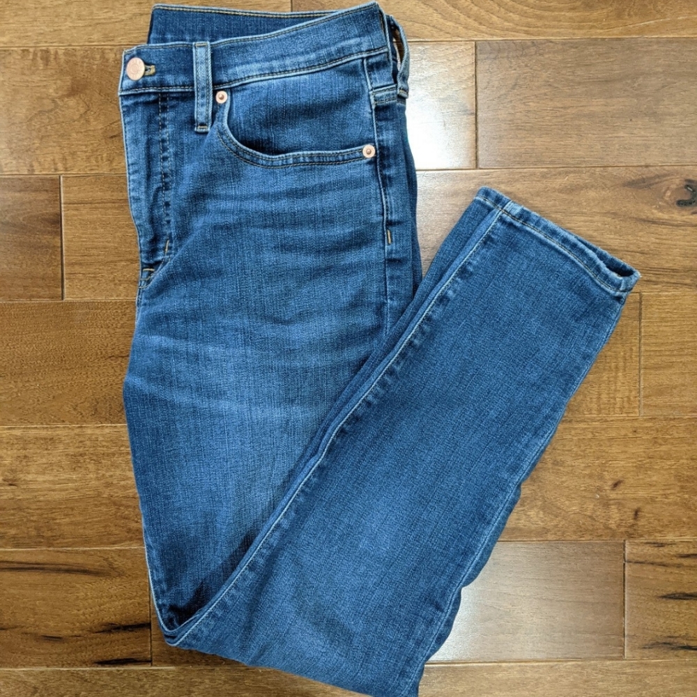 J.Crew 9" Mid-rise Skinny Jeans Sz 29